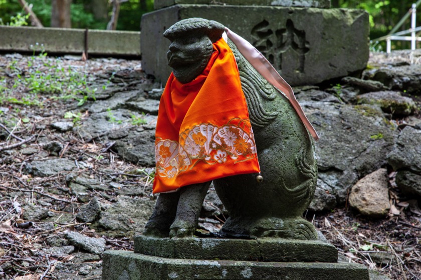 崎守神社のお猿様(室蘭市)